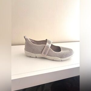 Sketchers Beige Mary Jane Flats